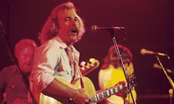 ATLANTA - SEPTEMBER 4: Singer-songwriter Jimmy Buffett performs with The Coral Reefer Band at The Om...